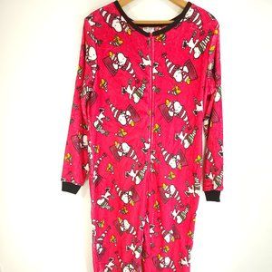 Peanuts Snoopy Pajamas Adult's Small Multicolor All Over Winter Holiday Print